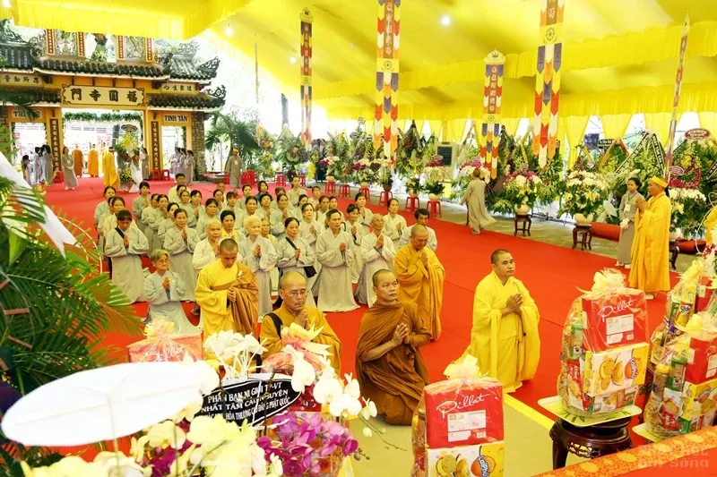 Tang lễ cố Hòa thượng Thích Quang Đạo ngày 19/7 23 Tang lễ cố Hòa thượng Thích Quang Đạo ngày 19/7 image-1732291302519