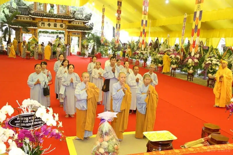 Tang lễ cố Hòa thượng Thích Quang Đạo ngày 19/7 image-1732291312674