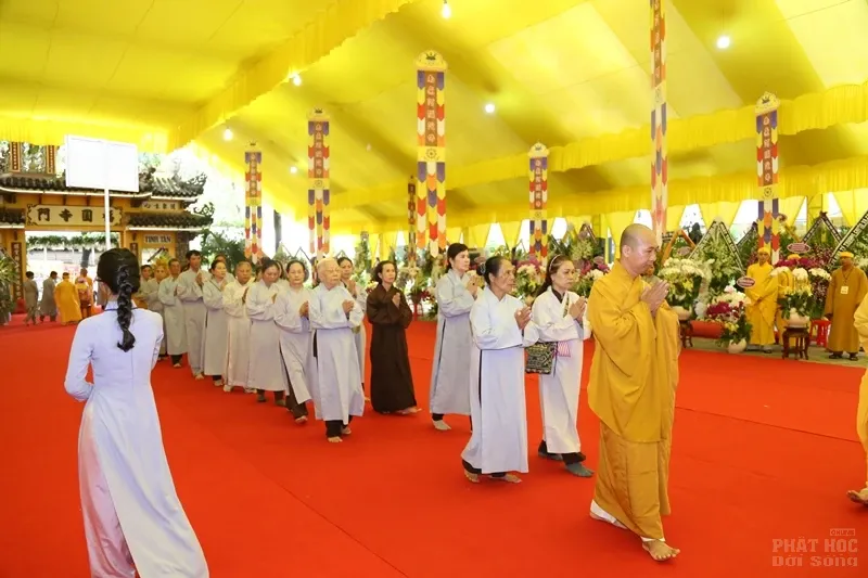 Tang lễ cố Hòa thượng Thích Quang Đạo ngày 19/7 42 Tang lễ cố Hòa thượng Thích Quang Đạo ngày 19/7 image-1732291323711