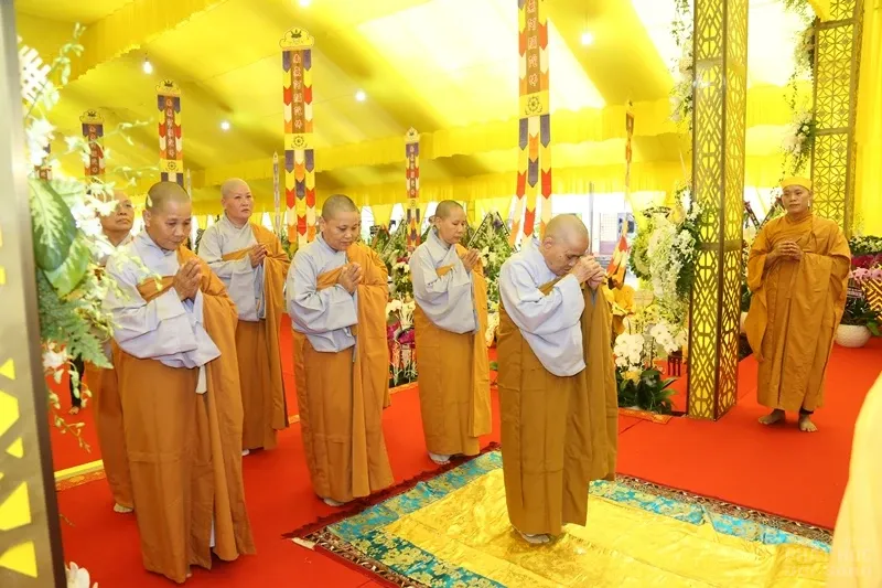 Tang lễ cố Hòa thượng Thích Quang Đạo ngày 19/7 47 Tang lễ cố Hòa thượng Thích Quang Đạo ngày 19/7 image-1732291329207