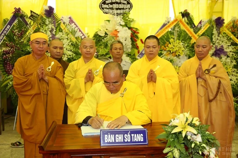 Tang lễ cố Hòa thượng Thích Quang Đạo ngày 19/7 53 Tang lễ cố Hòa thượng Thích Quang Đạo ngày 19/7 image-1732291335485