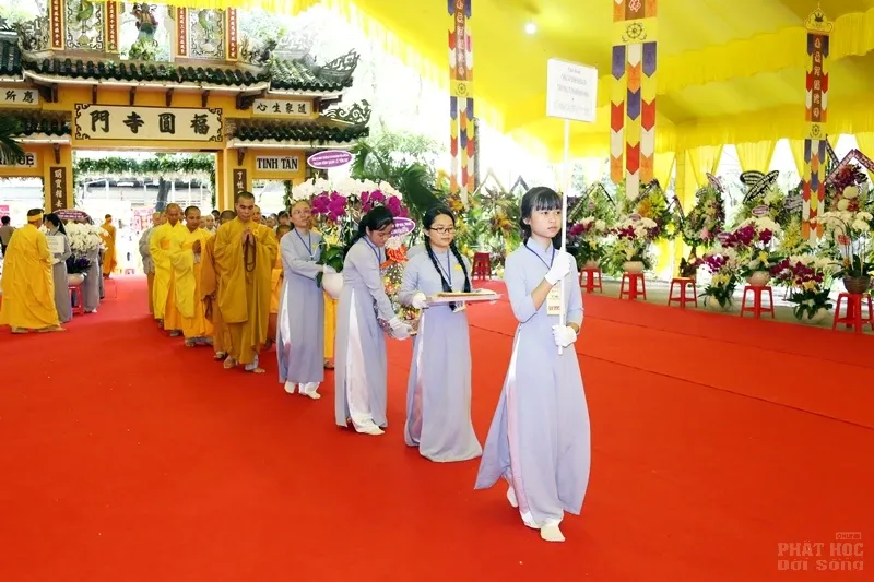 Tang lễ cố Hòa thượng Thích Quang Đạo ngày 19/7 55 Tang lễ cố Hòa thượng Thích Quang Đạo ngày 19/7 image-1732291337818