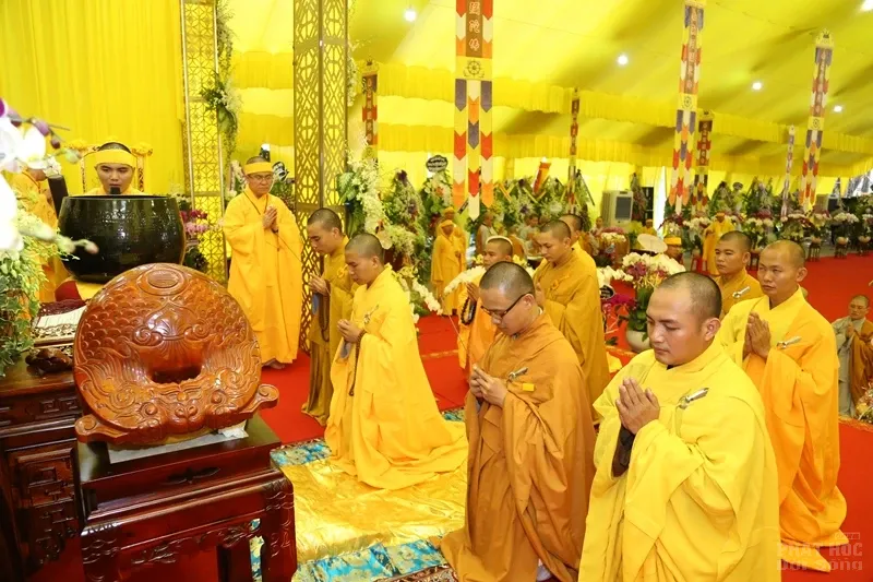 Tang lễ cố Hòa thượng Thích Quang Đạo ngày 19/7 57 Tang lễ cố Hòa thượng Thích Quang Đạo ngày 19/7 image-1732291340092