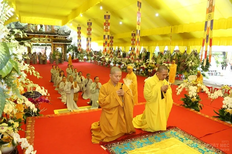 Tang lễ cố Hòa thượng Thích Quang Đạo ngày 19/7 65 Tang lễ cố Hòa thượng Thích Quang Đạo ngày 19/7 image-1732291348399