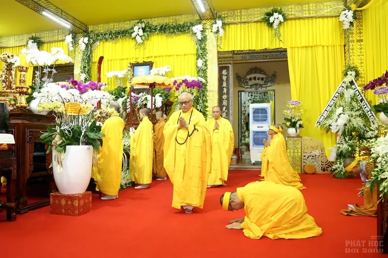 Tang lễ cố Hòa thượng Thích Quang Đạo ngày 19/7 79 Tang lễ cố Hòa thượng Thích Quang Đạo ngày 19/7 image-1732291362825