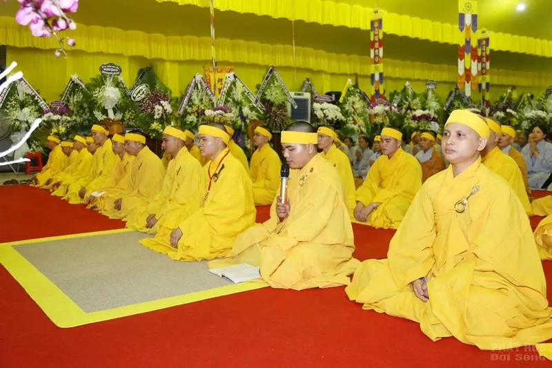 Tang lễ cố Hòa thượng Thích Quang Đạo ngày 19/7 94 Tang lễ cố Hòa thượng Thích Quang Đạo ngày 19/7 image-1732291378313