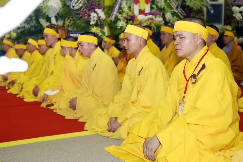 Tang lễ cố Hòa thượng Thích Quang Đạo ngày 19/7 95 Tang lễ cố Hòa thượng Thích Quang Đạo ngày 19/7 image-1732291379300