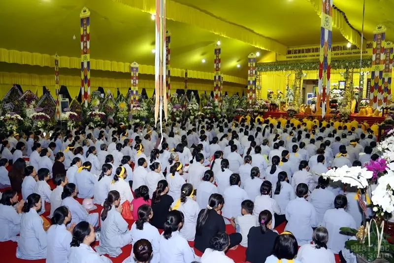 Tang lễ cố Hòa thượng Thích Quang Đạo ngày 19/7 100 Tang lễ cố Hòa thượng Thích Quang Đạo ngày 19/7 image-1732291384448