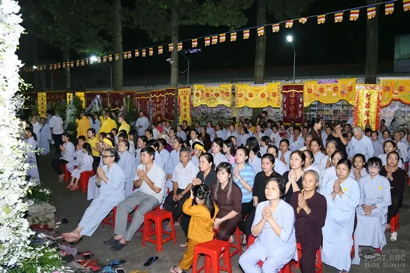 Tang lễ cố Hòa thượng Thích Quang Đạo ngày 19/7 102 Tang lễ cố Hòa thượng Thích Quang Đạo ngày 19/7 image-1732291386502