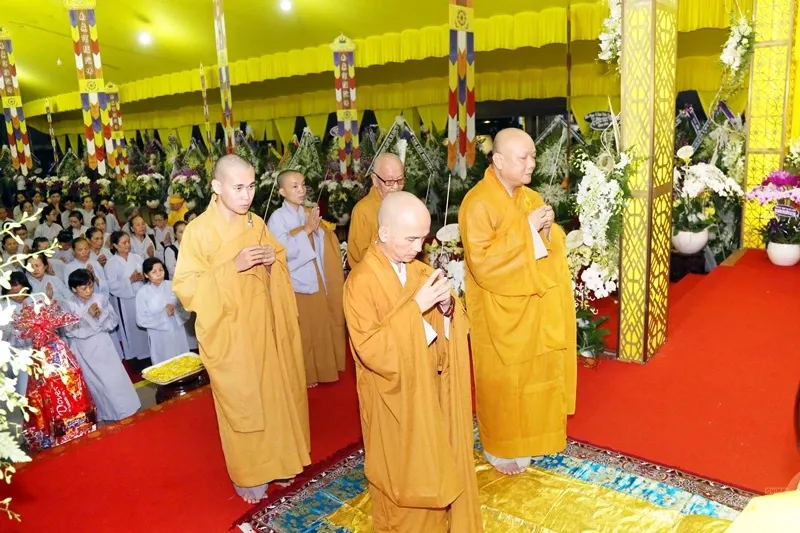 Tang lễ cố Hòa thượng Thích Quang Đạo ngày 19/7 117 Tang lễ cố Hòa thượng Thích Quang Đạo ngày 19/7 image-1732291402153