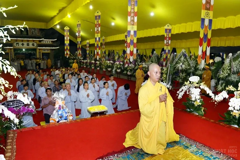 Tang lễ cố Hòa thượng Thích Quang Đạo ngày 19/7 125 Tang lễ cố Hòa thượng Thích Quang Đạo ngày 19/7 image-1732291410560