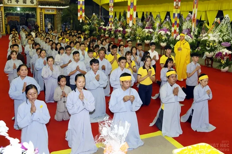 Tang lễ cố Hòa thượng Thích Quang Đạo ngày 19/7 128 Tang lễ cố Hòa thượng Thích Quang Đạo ngày 19/7 image-1732291413711