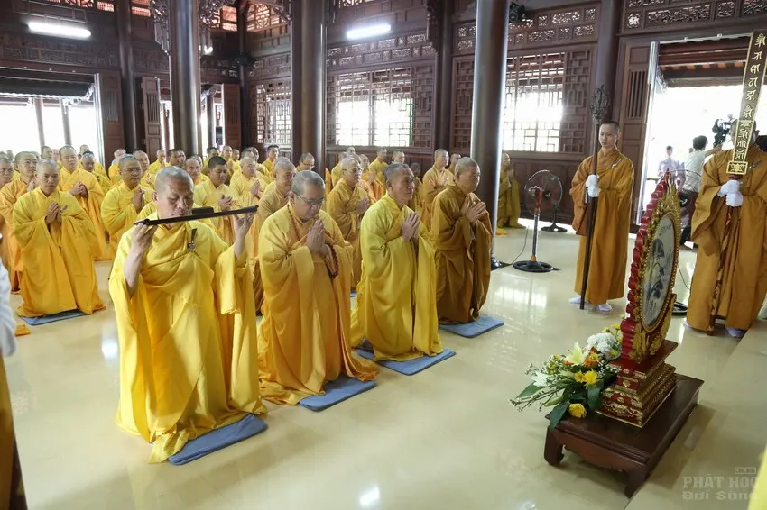 Tang lễ cố HT Thích Đức Chơn 14 Tang lễ cố HT Thích Đức Chơn image-1732291667521