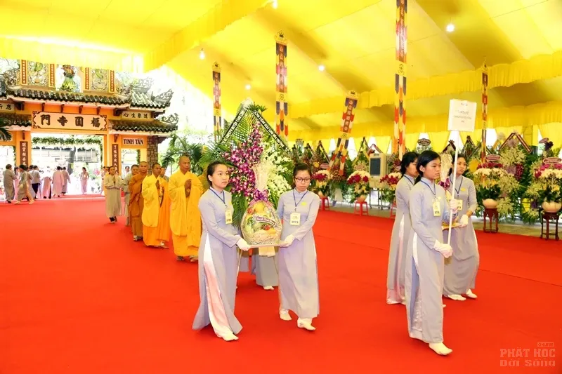 Tang lễ cố HT. Thích Quang Đạo ngày 20/7 72 Tang lễ cố HT. Thích Quang Đạo ngày 20/7 image-1731939025324