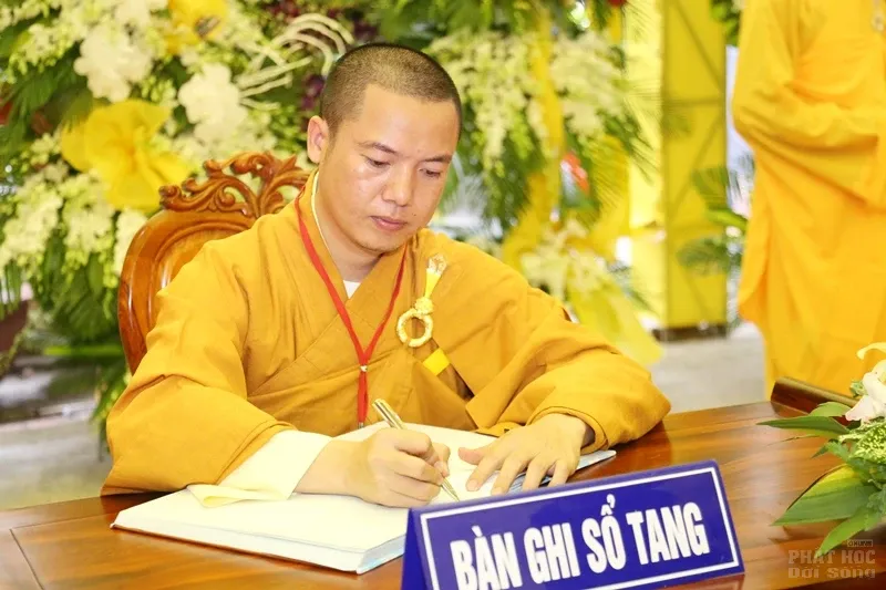 Tang lễ HT. Thích Quang Đạo ngày 19/7 Tang lễ HT. Thích Quang Đạo ngày 19/7 image-1731939397655