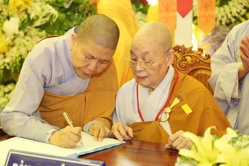 Tang lễ HT. Thích Quang Đạo ngày 19/7 29 Tang lễ HT. Thích Quang Đạo ngày 19/7 image-1731939411481
