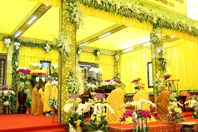 Tang lễ HT. Thích Quang Đạo ngày 19/7 49 Tang lễ HT. Thích Quang Đạo ngày 19/7 image-1731939428838