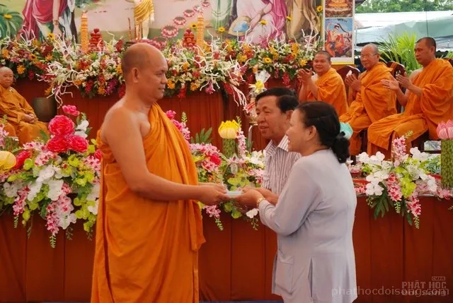 Tây Ninh: Hân hoan mừng lễ Phật đản & hành theo hạnh từ bi của Đức Phật image-1731746870263