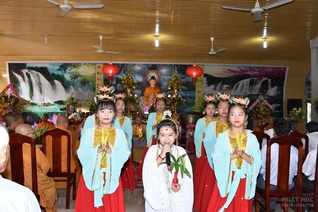 Tây Ninh: Lễ ra mắt Ban quản trị Tịnh Xá Trúc Lâm Tây Ninh: Lễ ra mắt Ban quản trị Tịnh Xá Trúc Lâm image-1731749058395
