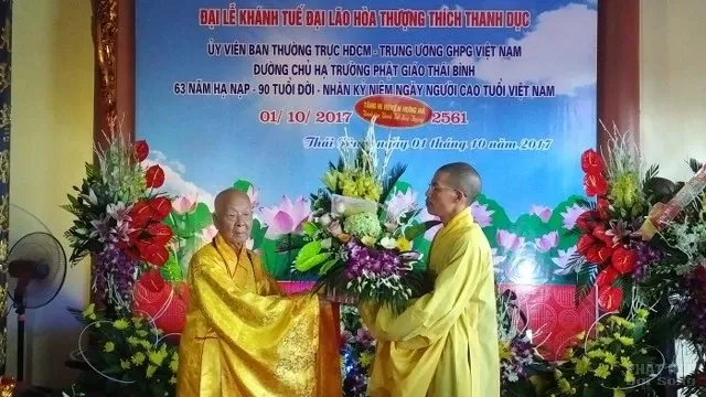 Thái Bình: Khánh tuế HT Thích Thanh Dục tròn 90 tuổi 3 Thái Bình: Khánh tuế HT Thích Thanh Dục tròn 90 tuổi image-1731938469335