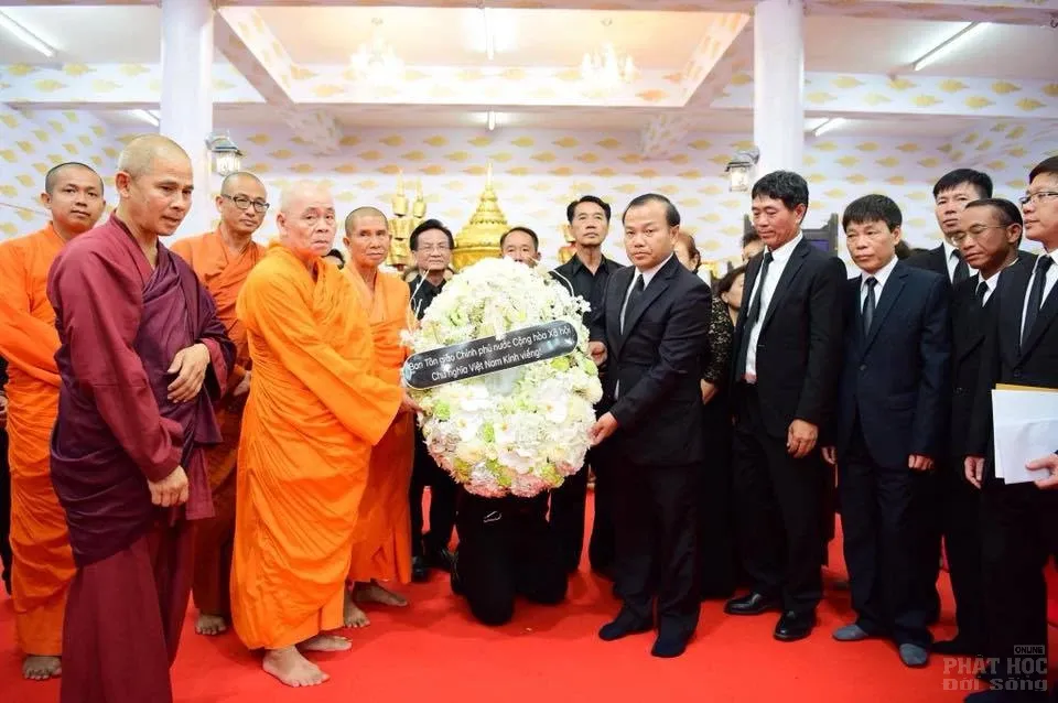 Thái Lan: Lễ nhập kim quan Trưởng lão HT.Thích Kính Chiếu image-1731945950972