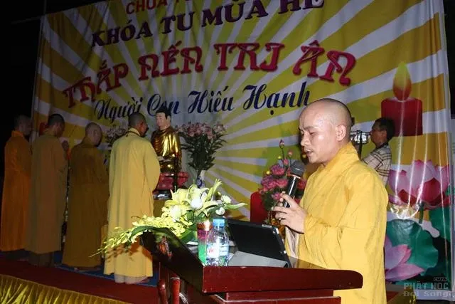 Thái Nguyên: Bế mạc khóa tu mùa hè 'Hương Từ Bi' image-1731748046140