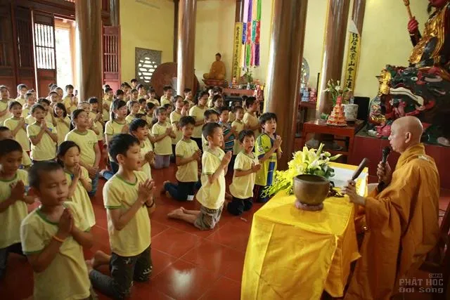 Thái Nguyên: Bế mạc khóa tu mùa hè 'Hương Từ Bi' Thái Nguyên: Bế mạc khóa tu mùa hè 'Hương Từ Bi' image-1731748049799