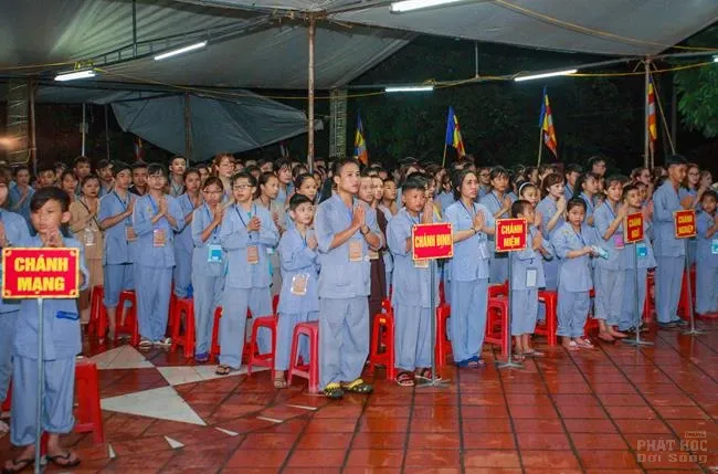 Thái nguyên: chùa Huống Thượng khai mạc khóa tu 'Tâm khai trí sang lần thứ 2' image-1731935724986