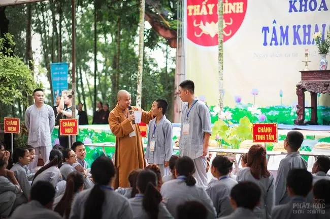 Thái nguyên: chùa Huống Thượng khai mạc khóa tu 'Tâm khai trí sang lần thứ 2' Thái nguyên: chùa Huống Thượng khai mạc khóa tu 'Tâm khai trí sang lần thứ 2' image-1731935731895