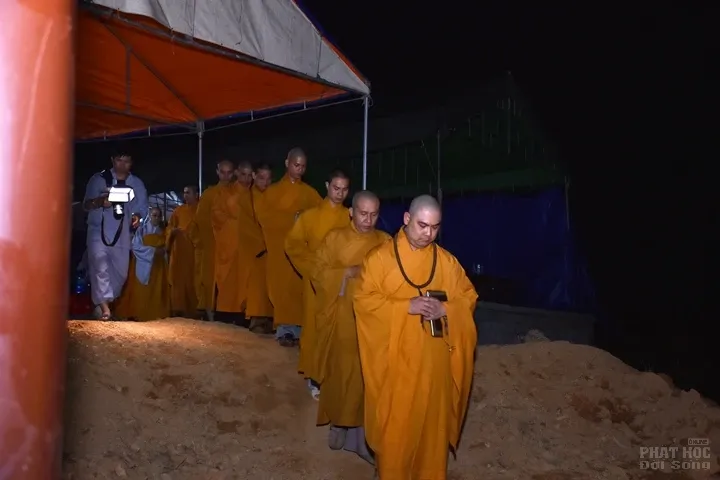 Thanh Hóa: Lễ đúc chuông và chung thất cố Đại Đức Tánh Khả image-1731943055062