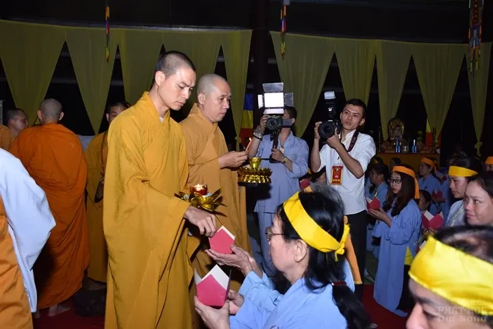 Thanh Hóa: Lễ đúc chuông và chung thất cố Đại Đức Tánh Khả image-1731943070151