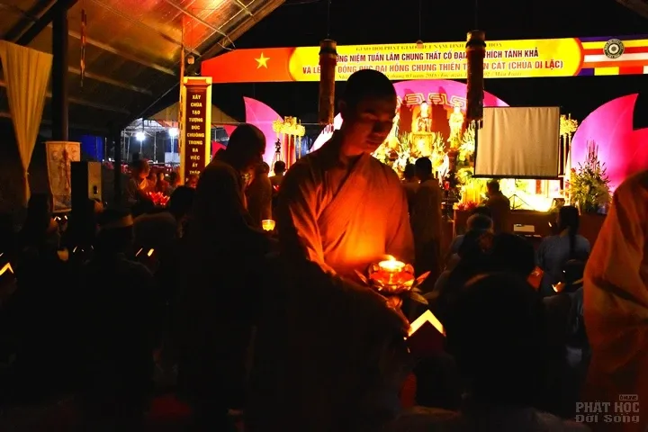 Thanh Hóa: Lễ đúc chuông và chung thất cố Đại Đức Tánh Khả image-1731943074528