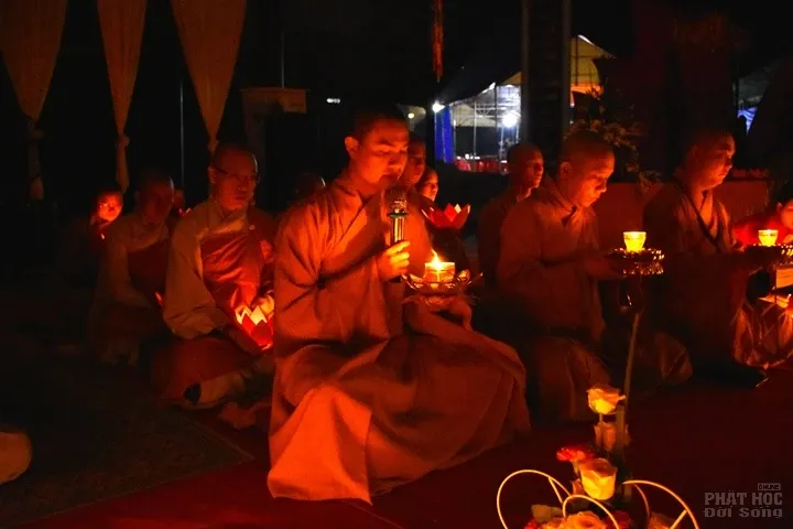 Thanh Hóa: Lễ đúc chuông và chung thất cố Đại Đức Tánh Khả image-1731943078794