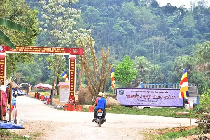 Thanh Hóa: Lễ đúc chuông và chung thất cố Đại Đức Tánh Khả image-1731943089730