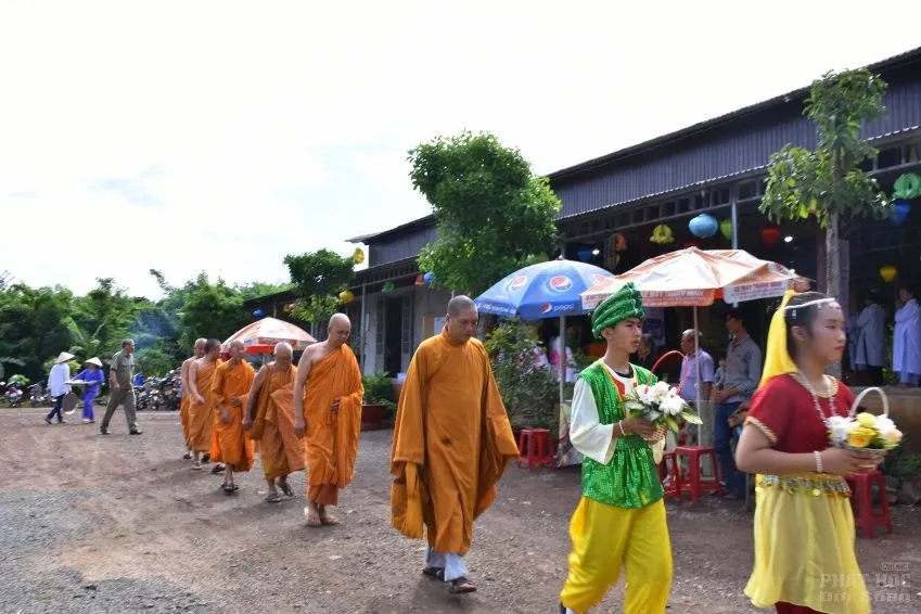 Thị xã Bình Long: Tịnh xá Ngọc Long tổ chức lễ Phật đản image-1731944831587