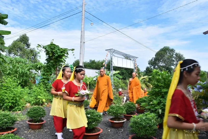 Thị xã Bình Long: Tịnh xá Ngọc Long tổ chức lễ Phật đản image-1731944832518