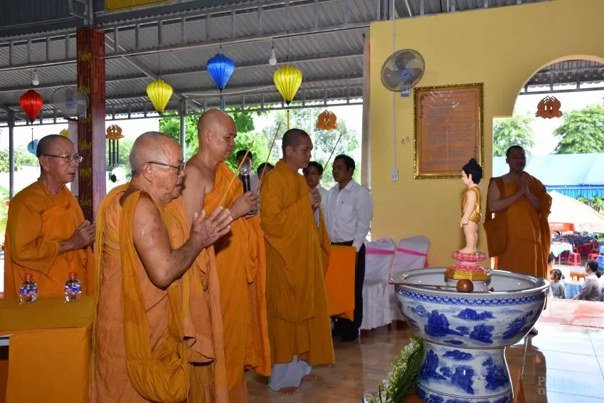 Thị xã Bình Long: Tịnh xá Ngọc Long tổ chức lễ Phật đản image-1731944836195