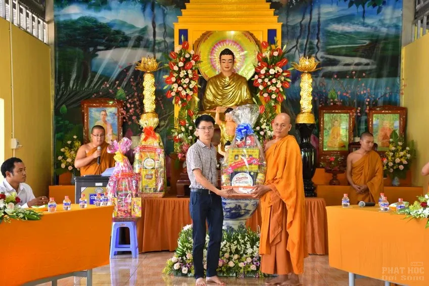 Thị xã Bình Long: Tịnh xá Ngọc Long tổ chức lễ Phật đản image-1731944842444