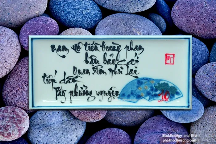 Thư pháp trên dĩa 12 đại nguyện của Bồ-tát Quán Âm image-1731748652361