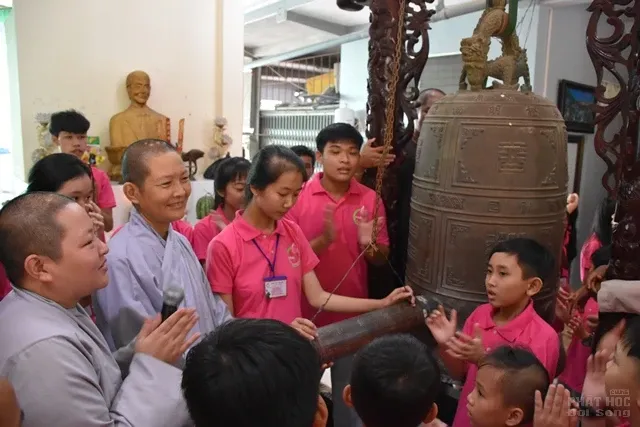 Thực tập đời sống phạm hạnh qua khóa tu mùa hè image-1731937208190