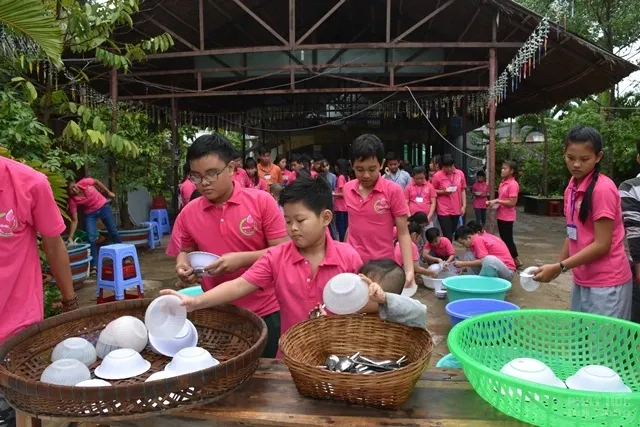 Thực tập đời sống phạm hạnh qua khóa tu mùa hè 14 Thực tập đời sống phạm hạnh qua khóa tu mùa hè image-1731937212735