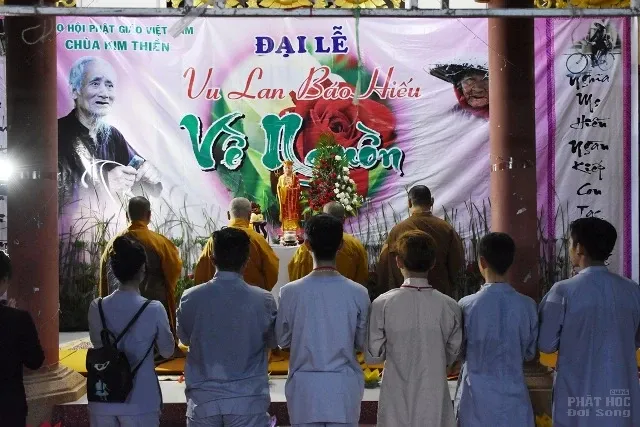 Tiền Giang: Lễ hoài niệm về cha mẹ Chùa Kim Thiền 6 Tiền Giang: Lễ hoài niệm về cha mẹ Chùa Kim Thiền image-1732292871737