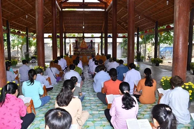 Tịnh thất Kỳ Viên cúng đàn Dược Sư cầu an 6 Tịnh thất Kỳ Viên cúng đàn Dược Sư cầu an image-1731943257293