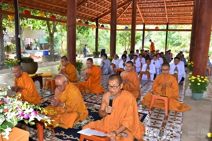 Tịnh thất Kỳ Viên cúng đàn Dược Sư cầu an image-1731943258063