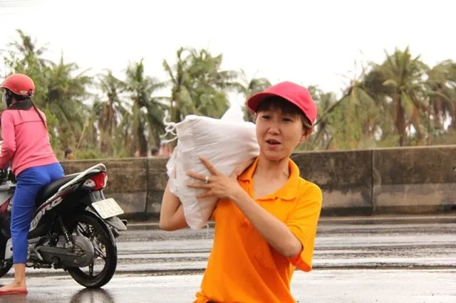 Tịnh xá Bửu Sơn cứu trợ tại Phú Yên - Khánh Hòa 14 Tịnh xá Bửu Sơn cứu trợ tại Phú Yên - Khánh Hòa image-1732288038570