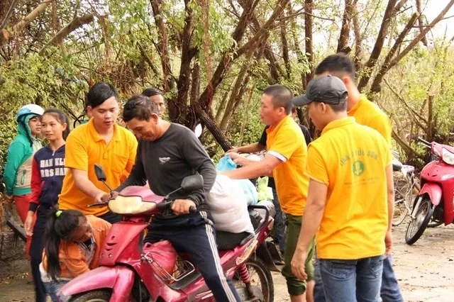 Tịnh xá Bửu Sơn cứu trợ tại Phú Yên - Khánh Hòa 33 Tịnh xá Bửu Sơn cứu trợ tại Phú Yên - Khánh Hòa image-1732288053335