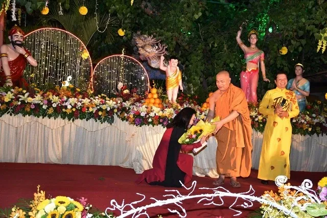 Tịnh xá Lộc Uyển mừng Phật đản thiêng liêng 5 Tịnh xá Lộc Uyển mừng Phật đản thiêng liêng image-1731747058399