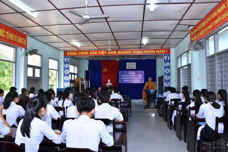 Tịnh xá Lộc Uyển từ thiện tại Mõ Cày Nam - Bến Tre 3 Tịnh xá Lộc Uyển từ thiện tại Mõ Cày Nam - Bến Tre image-1731944810279