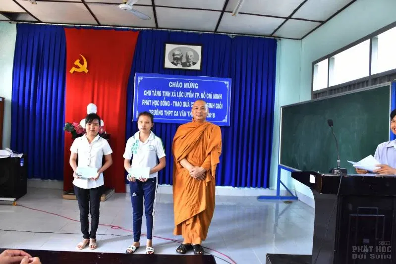 Tịnh xá Lộc Uyển từ thiện tại Mõ Cày Nam - Bến Tre 7 Tịnh xá Lộc Uyển từ thiện tại Mõ Cày Nam - Bến Tre image-1731944813725