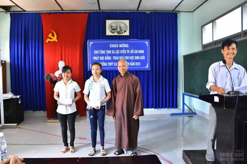 Tịnh xá Lộc Uyển từ thiện tại Mõ Cày Nam - Bến Tre 9 Tịnh xá Lộc Uyển từ thiện tại Mõ Cày Nam - Bến Tre image-1731944815441